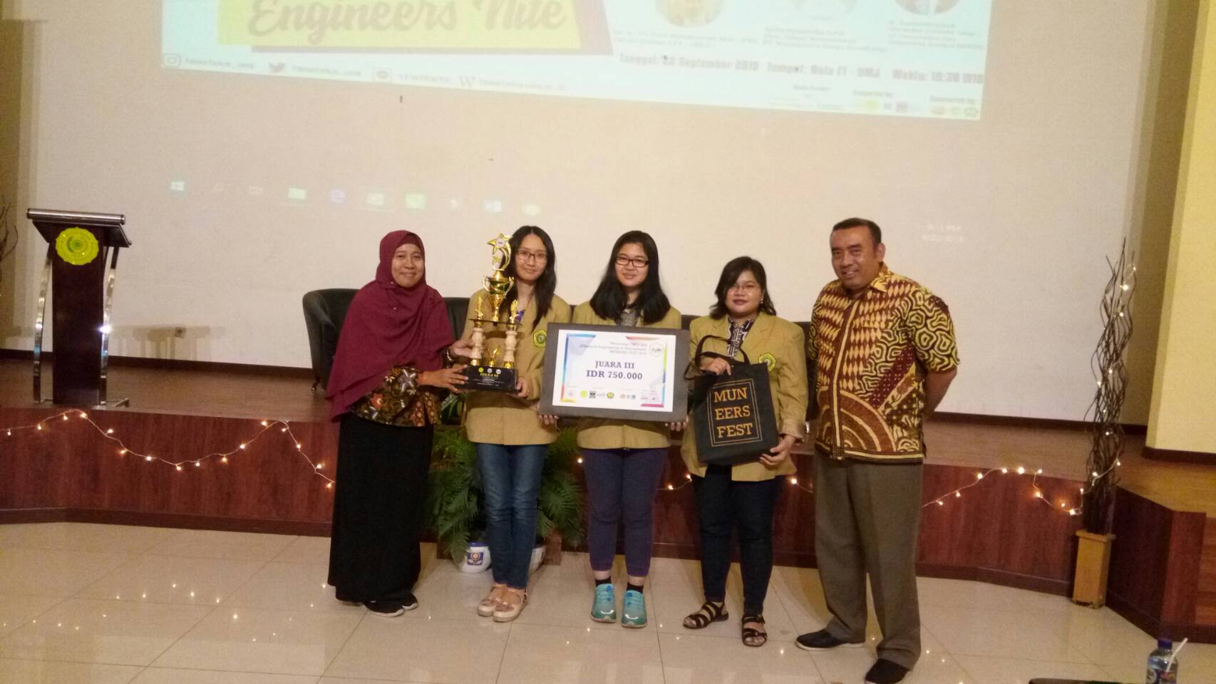 Mahasiswa Teknik Kimia UNPAR Raih Juara ke-3 di Lomba Esai Teknik Kimia UMJ 2018