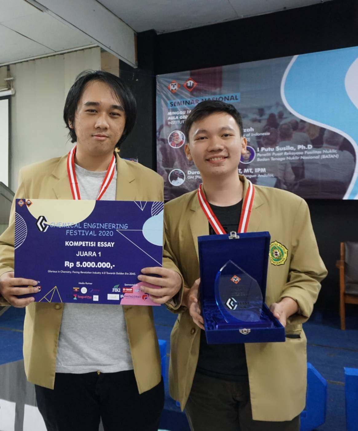 Mahasiswa Teknik Kimia UNPAR Meraih Juara 1 Lomba Esai CEFEST 2020