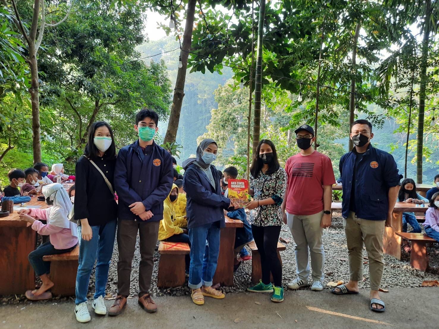 Meningkatkan Kemampuan Literasi dan Menghitung Anak-Anak Melalui CHEDUCATION 2021