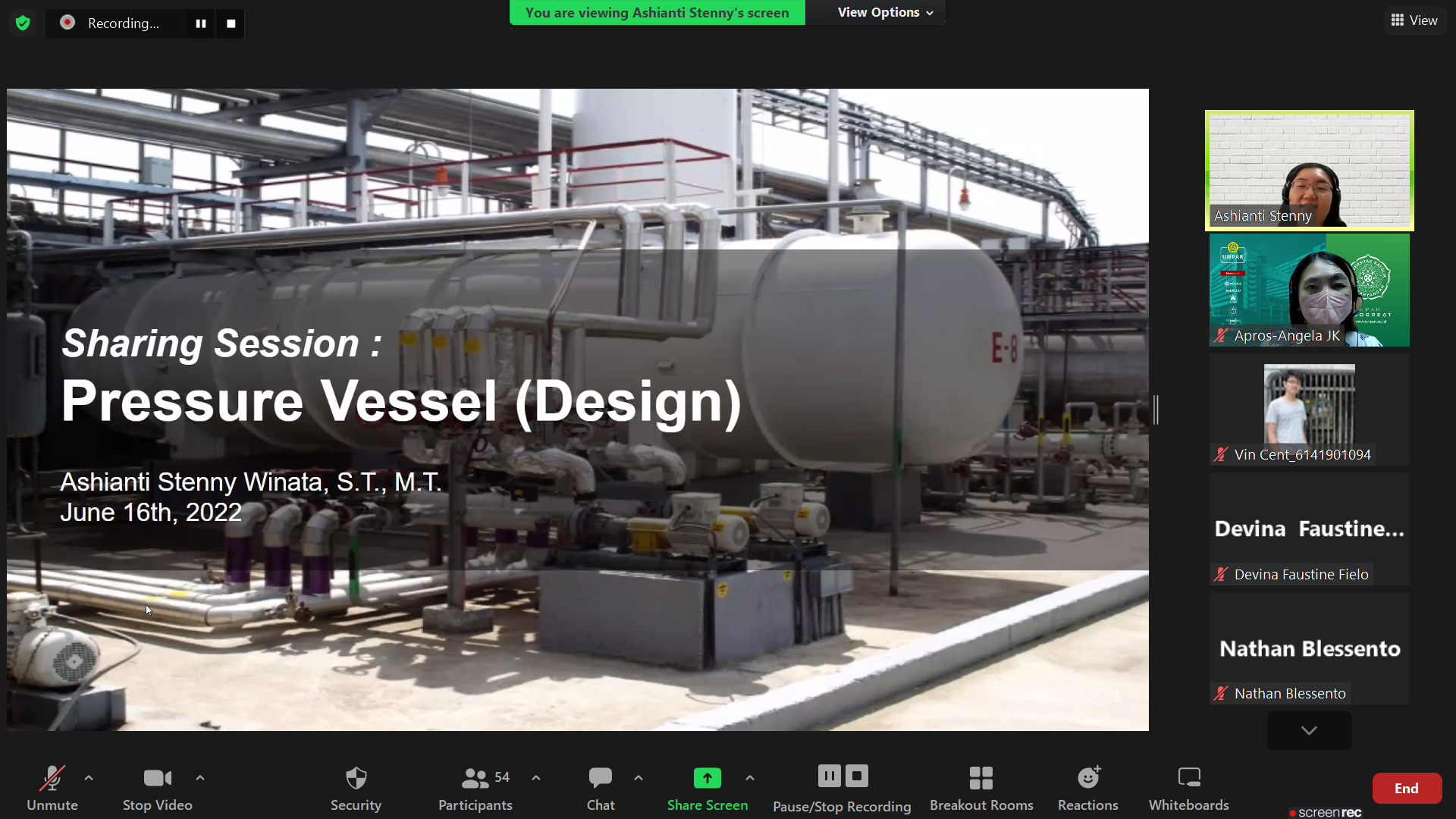Ashianti Stenny, M.T. Memberikan Kuliah Tamu tentang Desain Pressure Vessel