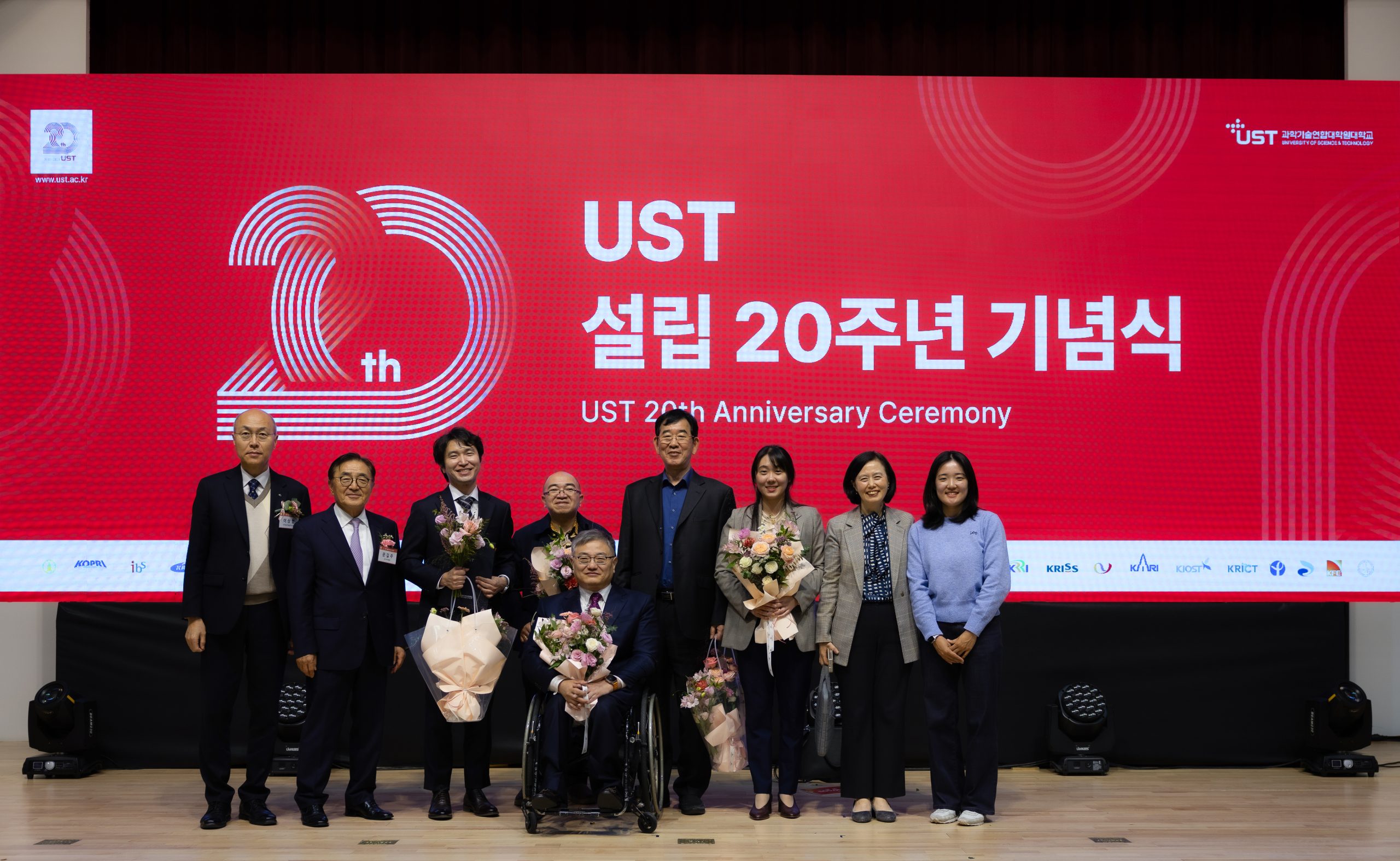 Dosen TK UNPAR, Dr. Arenst Andreas Arie Raih Penghargaan NST dari University of Science & Technology (UST) Korea Selatan