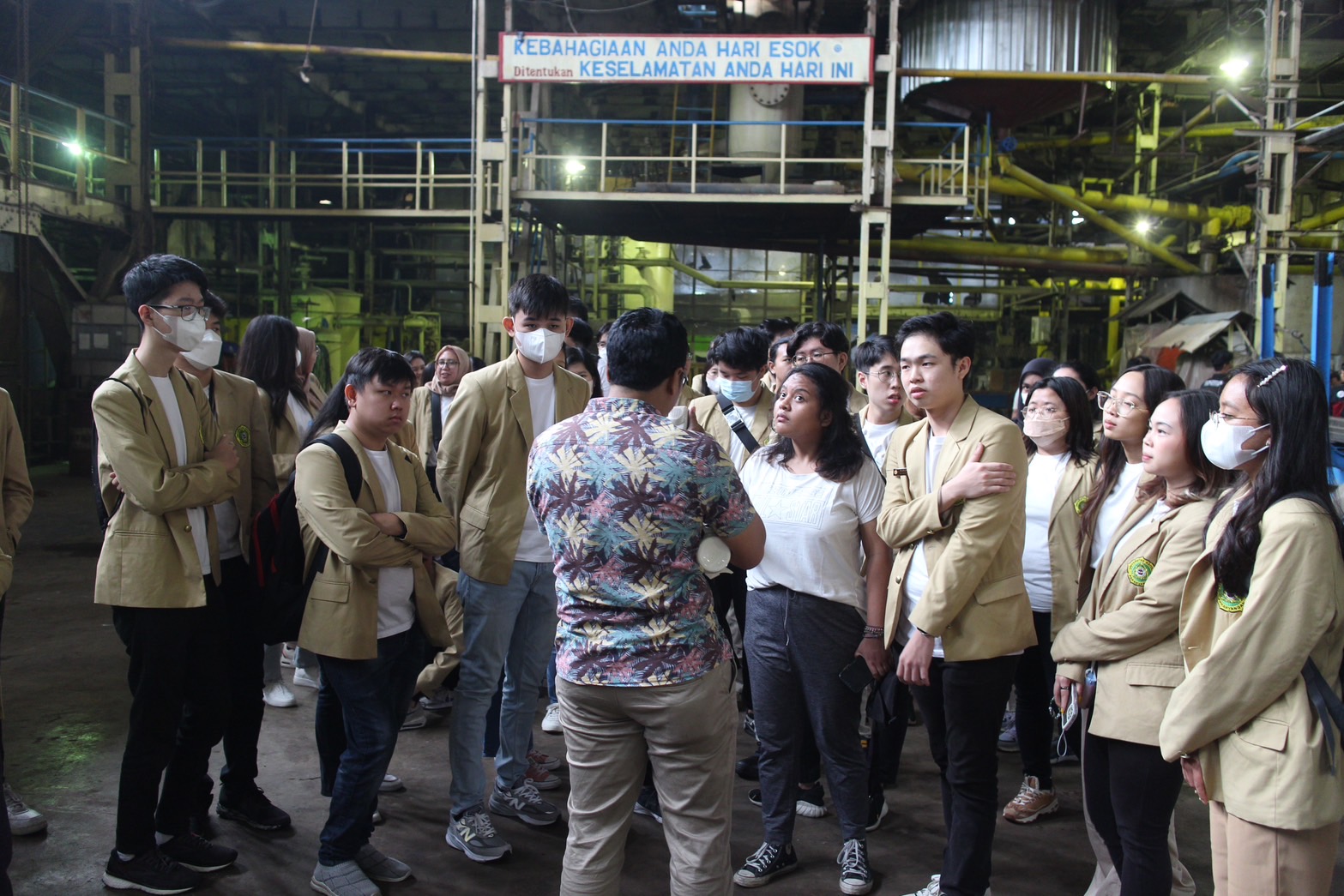 Studi Pabrik Angkatan 2021 TK UNPAR: Belajar Bersama PG. Madukismo dan PT. Mirota